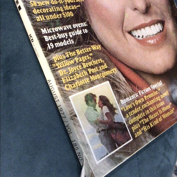 Vintage Farrah Faucet Good Housekeeping Magazine 1977 Beauty Fashion - Picture 9 of 11